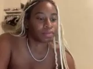 sunnymagicc's Live Sex Cam Show