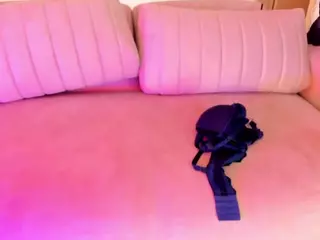 mia-bloom's Live Sex Cam Show