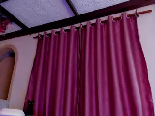 mia-bloom's Live Sex Cam Show