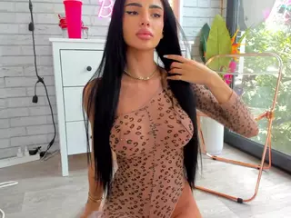 BritneyCharm's Live Sex Cam Show