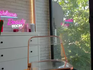 BritneyCharm's Live Sex Cam Show