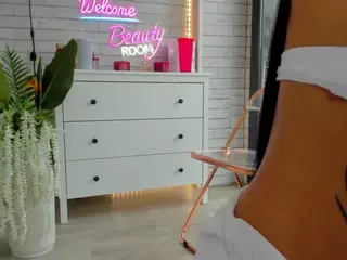 BritneyCharm's Live Sex Cam Show