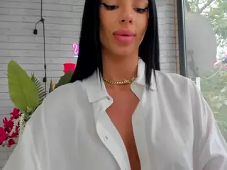 BritneyCharm's Live Sex Cam Show