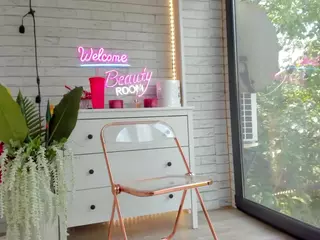 BritneyCharm's Live Sex Cam Show