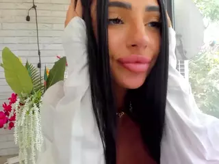 BritneyCharm's Live Sex Cam Show
