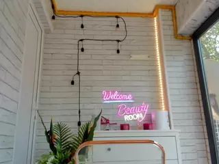 BritneyCharm's Live Sex Cam Show