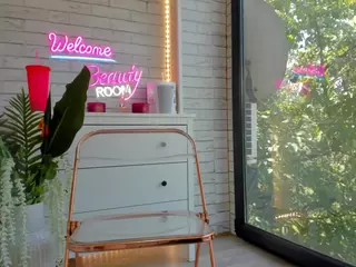 BritneyCharm's Live Sex Cam Show