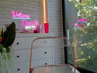 BritneyCharm's Live Sex Cam Show