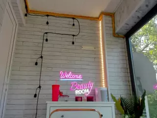 BritneyCharm's Live Sex Cam Show