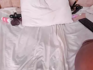 Elaine Brown's Live Sex Cam Show