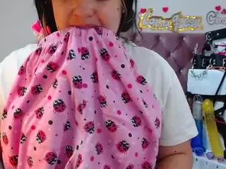 lanaqueen69's Live Sex Cam Show