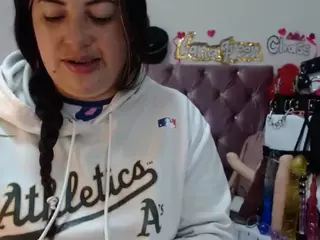 lanaqueen69's Live Sex Cam Show