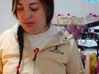 lanaqueen69's Live Sex Cam Show