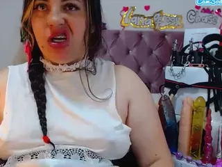 lanaqueen69's Live Sex Cam Show