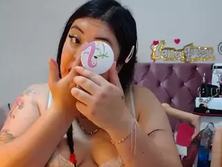 lanaqueen69's Live Sex Cam Show