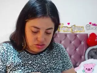 lanaqueen69's Live Sex Cam Show