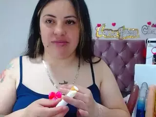 lanaqueen69's Live Sex Cam Show