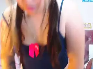 lanaqueen69's Live Sex Cam Show