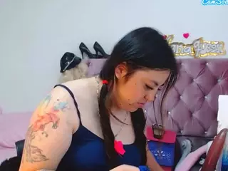 lanaqueen69's Live Sex Cam Show