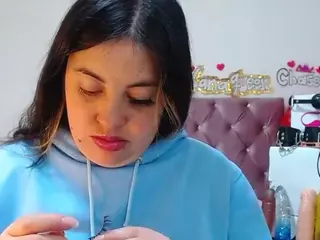lanaqueen69's Live Sex Cam Show