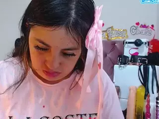 lanaqueen69's Live Sex Cam Show