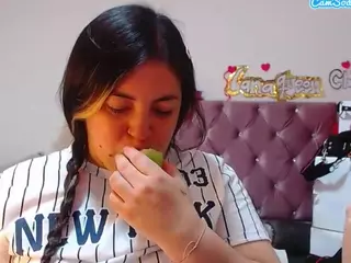 lanaqueen69's Live Sex Cam Show