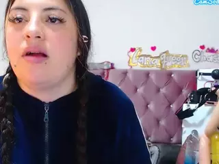 lanaqueen69's Live Sex Cam Show