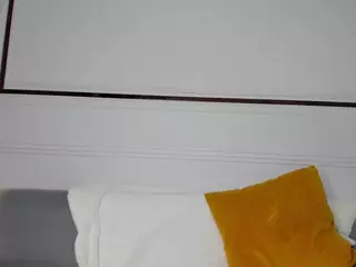 Moonlovee's Live Sex Cam Show