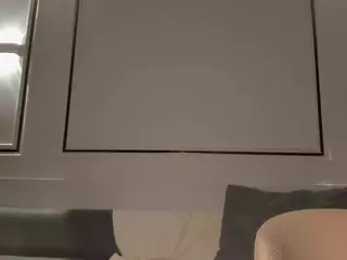 Moonlovee's Live Sex Cam Show