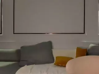 Moonlovee's Live Sex Cam Show