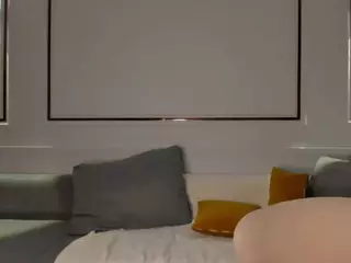 Moonlovee's Live Sex Cam Show