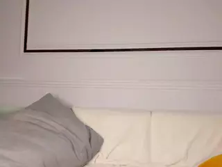 Moonlovee's Live Sex Cam Show