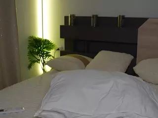 urblonde's Live Sex Cam Show