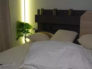 urblonde's Live Sex Cam Show