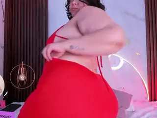 martinna-28's Live Sex Cam Show