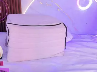 martinna-28's Live Sex Cam Show