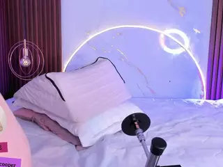 martinna-28's Live Sex Cam Show