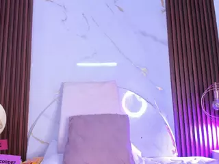 martinna-28's Live Sex Cam Show