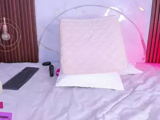 martinna-28's Live Sex Cam Show