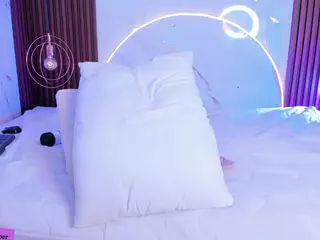 martinna-28's Live Sex Cam Show