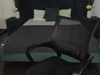 ErickDeen's Live Sex Cam Show