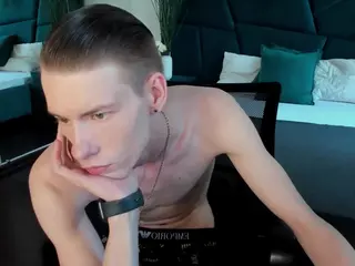 ErickDeen's Live Sex Cam Show