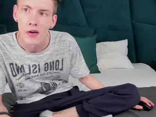 ErickDeen's Live Sex Cam Show