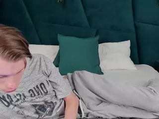ErickDeen's Live Sex Cam Show