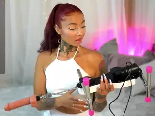 LowkeyGoldie's Live Sex Cam Show