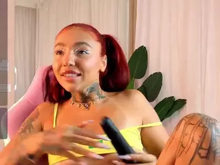 LowkeyGoldie's Live Sex Cam Show