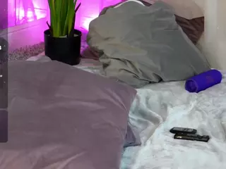 LowkeyGoldie's Live Sex Cam Show