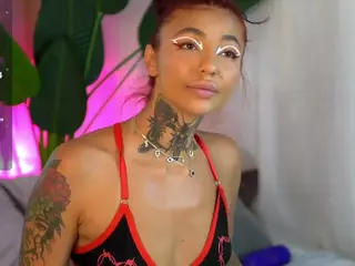LowkeyGoldie's Live Sex Cam Show