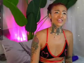 LowkeyGoldie's Live Sex Cam Show