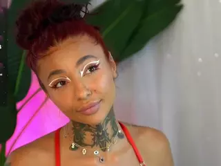 LowkeyGoldie's Live Sex Cam Show